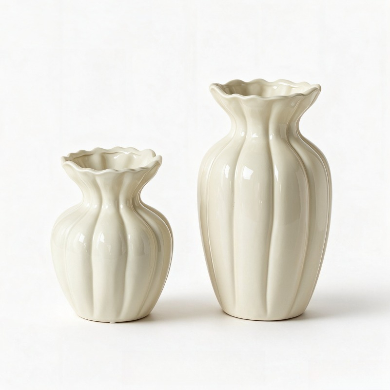 Interior Design Vintage Modern - Francuski retro wazon ceramiczny w kolorze