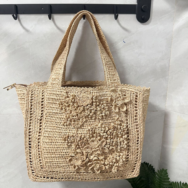 Letnia torba typu tote z kwiat – Interior Design Bali recenzja i cena